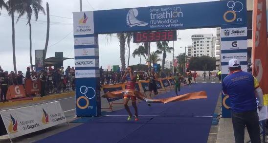 David Castro ganando la Copa del Mundo de Salinas