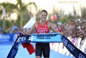 Flora Duffy ganando en la gran final de Cozumel