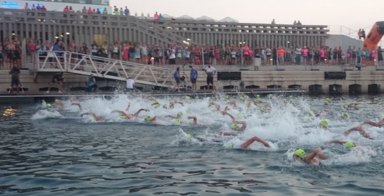 Swimming sector Valencia triathlon