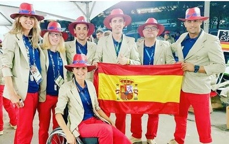 La squadra spagnola di paratriathlon