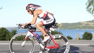 Ana Casares sobre la bici