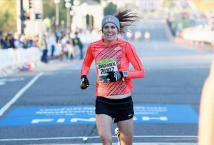 2: 41: 01 for Gwen Jorgensen in her debut at the New York Marathon.