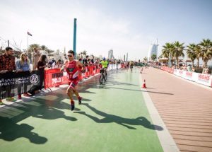 Javier Gómez Noya sweeps at the Ironman 70.3 in Dubai