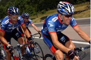 Lance Armstrong volverá a competir con sus compañeros de US Postal