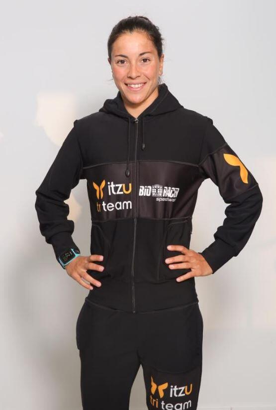Saleta Castro assina contrato com a equipe profissional belga de ITZU Triathlon