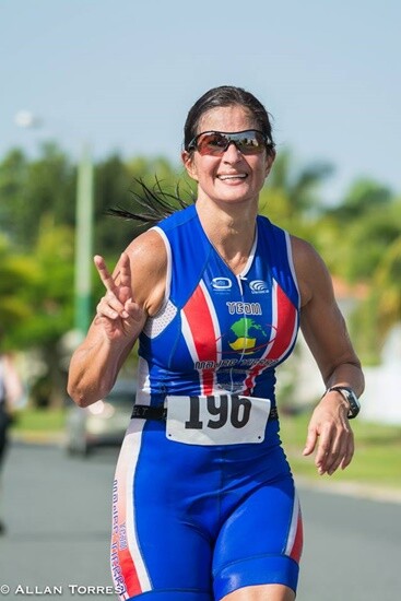 super papa triathlon Annie Rivera