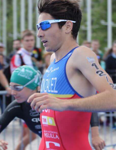 Alberto González compitiendo en carrera a pie