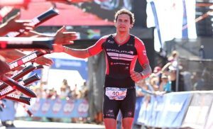 Duell Jan Frodeno - Iván Raña - Frederik Van Lierde beim Ironman 70.3 Barcelona