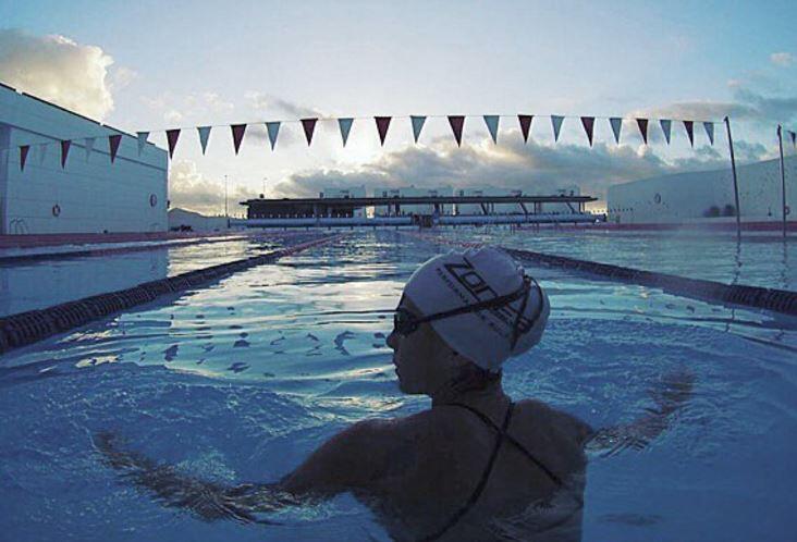 Saleta Castro swimming