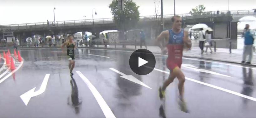 Fernando Alarza corriendo en Yokohama