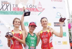 Camilo Puertas and Ana Ruz, the new kings of the Seville Triathlon