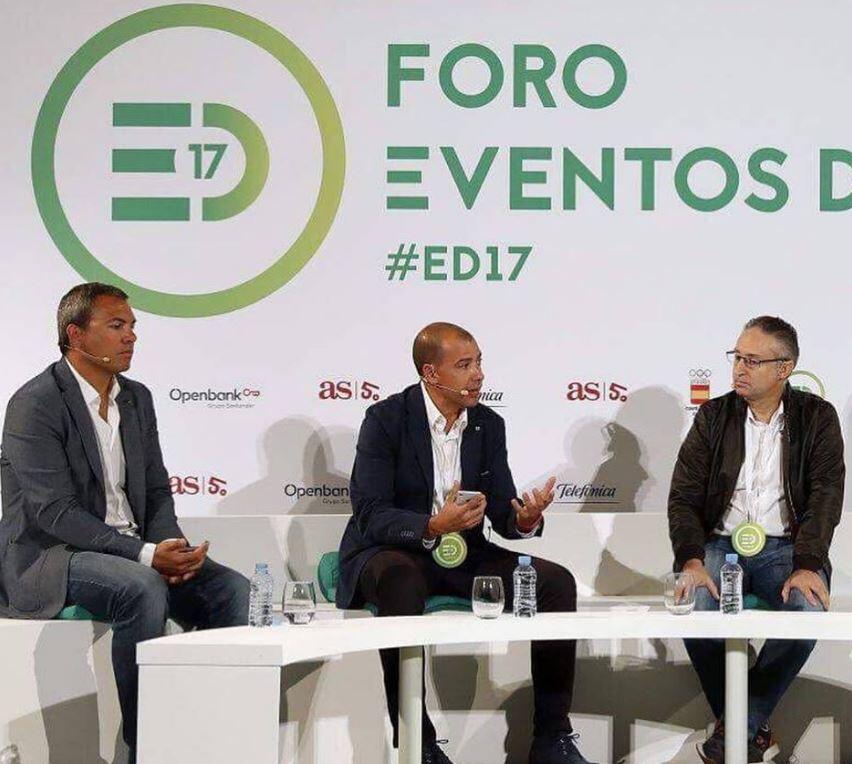 Organizadores de triatlo do Fórum Esportivo