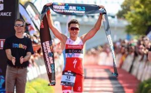 Javier Gómez Noya contra todos en el Ironman 70.3 de Bahrein y en busca del millón de dólares