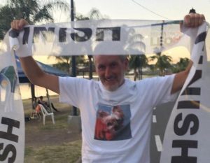 Roberto Lendaro, 57 anni, completa il “continuo” Decaironman del Messico