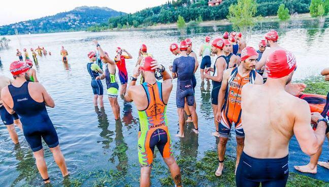 Bola do Mundo Triathlon - início de natação