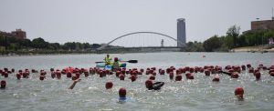 More from 700 enrolled in the Half Triathlon of Seville