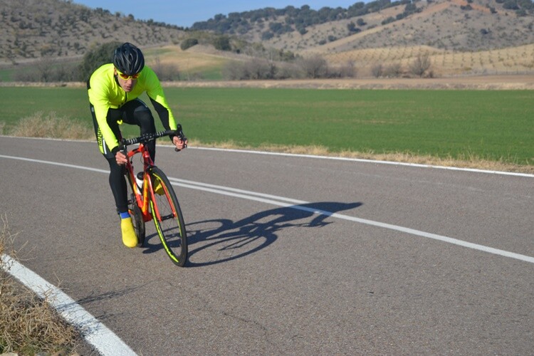 Fernando Alarza on the bike