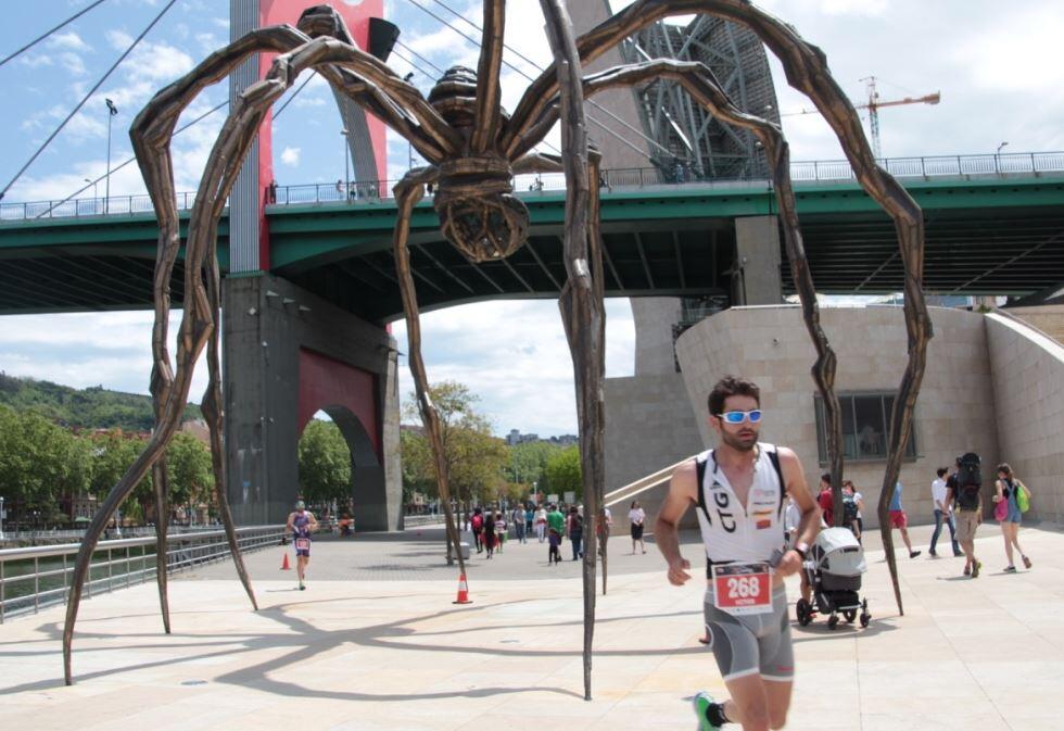 Bilbao Triathlon Race on foot