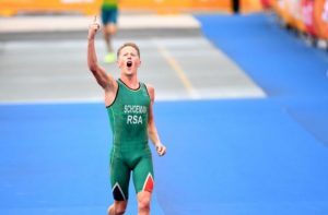 Henry Schoeman beats the Brownlee and Flora Duffy takes the gold in the Commonwealth games