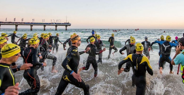 Ironman South Africa pausa para natação