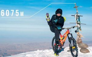 Video: Entrenamiento en bici a más de 6.000 metros de altura