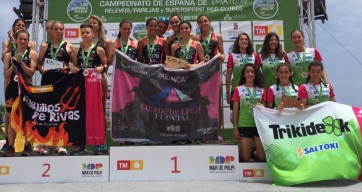 Casais / revezamentos do pódio feminino do campeonato espanhol