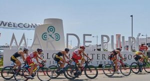 More than 1.000 triathletes will compete this weekend in the Pulpí Sea
