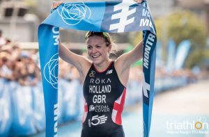Vicky Holland wins the Triathlon World Series in Montreal