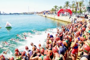 Près de triathlètes 1.000 participeront au Triathlon de Port de Tarragone