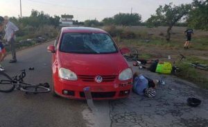 Un conductor de 67 años atropella a ocho ciclistas en Lorca