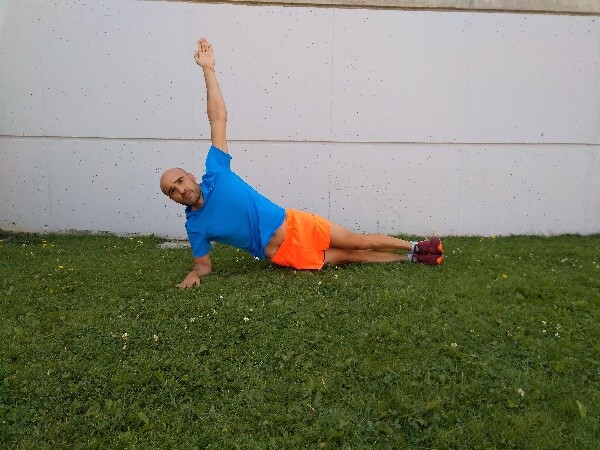 core level training 2 Lateral elevation + rot 1