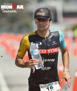 Eneko Elosegui sexto en el Ironman Malaysia