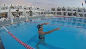 Technisches Video zum Schwimmen von Alejandro Santamaría