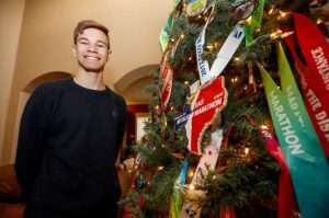 Calix Fattmann, com 17 anos, completou 100 maratonas e agora quer ir ao triatlo