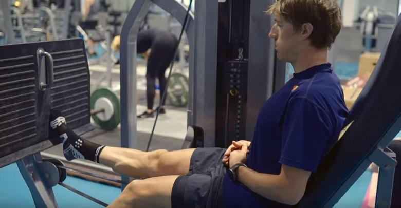 Sebastian Kienle im Fitnessstudio