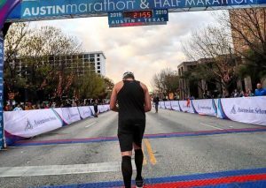 Lance Armstrong runs the Austin marathon in 3: 02: 13