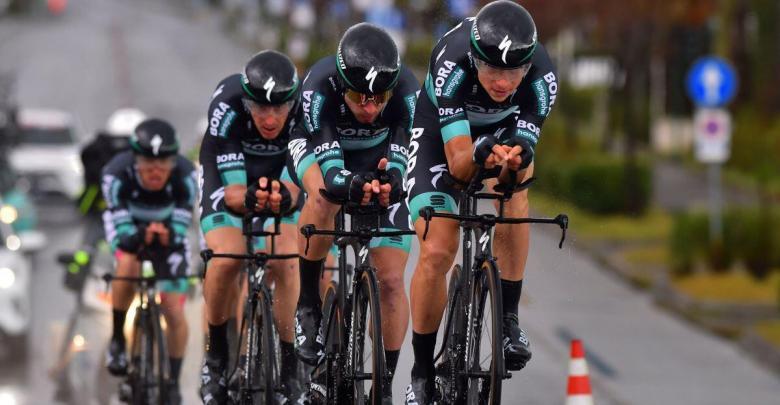 Accident brutal lors du passage d'un piéton dans le contre la montre par des équipes du Tirreno-Adriatico