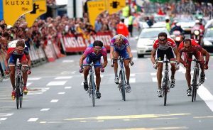 Hoy hace 13 años de un hecho que obligó a la UCI a que el casco ciclista fuera obligatorio