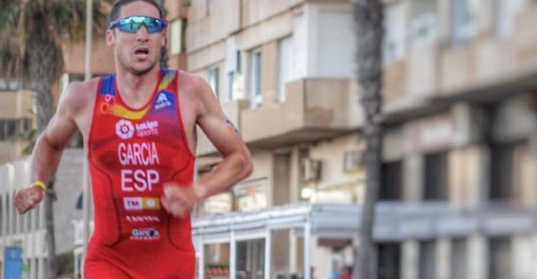 Jordi García na Copa Européia de Melila Triathlon