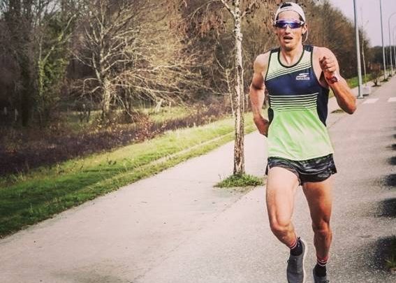 Gustavo Rodríguez treinando na corrida a pé