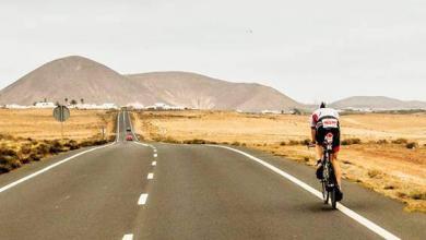 Faire du vélo dans l'IRONMAN 70.3 Lanzarote