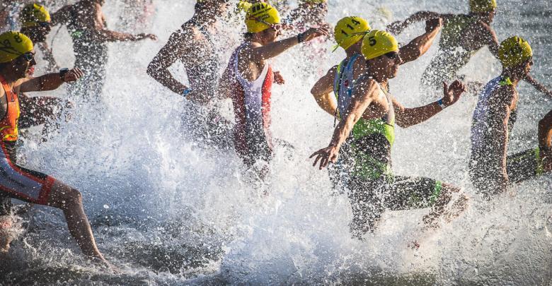 swimming triathlon castellón start
