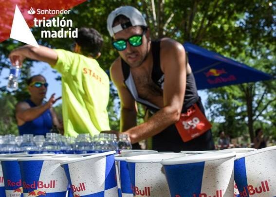 sportsman drinking in a triathlon