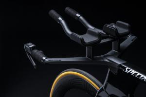 La nueva bicicleta para crono y triatlón S-Works Shiv TT Disc de Specialized ,S-Works_Shiv_TT_Disc_029-300x200