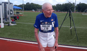 Roy Englert de 96 años