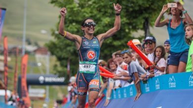 Anna Noguera ganando el Duatlón de Alpe d'Huez