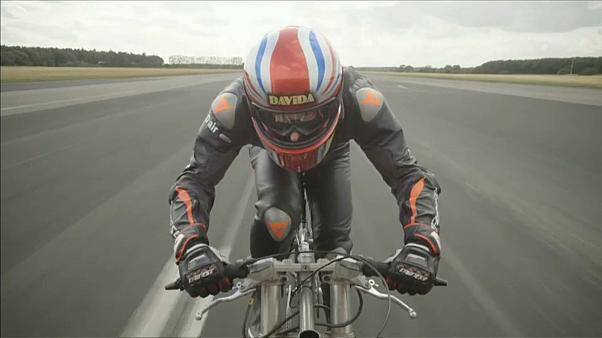 Neil Campbell no recorde mundial de velocidade da bicicleta