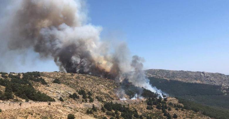 Incendio al porto di La Morcuera