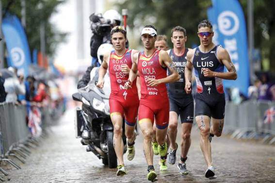 Mario Mola et Javier Gómez Noya au WTS 2019