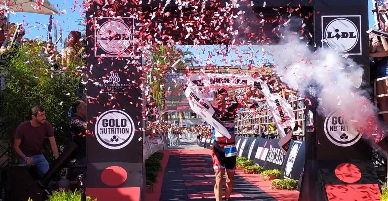 Javier Gómez Noya vence o IRONMAN 70.3 Cascais